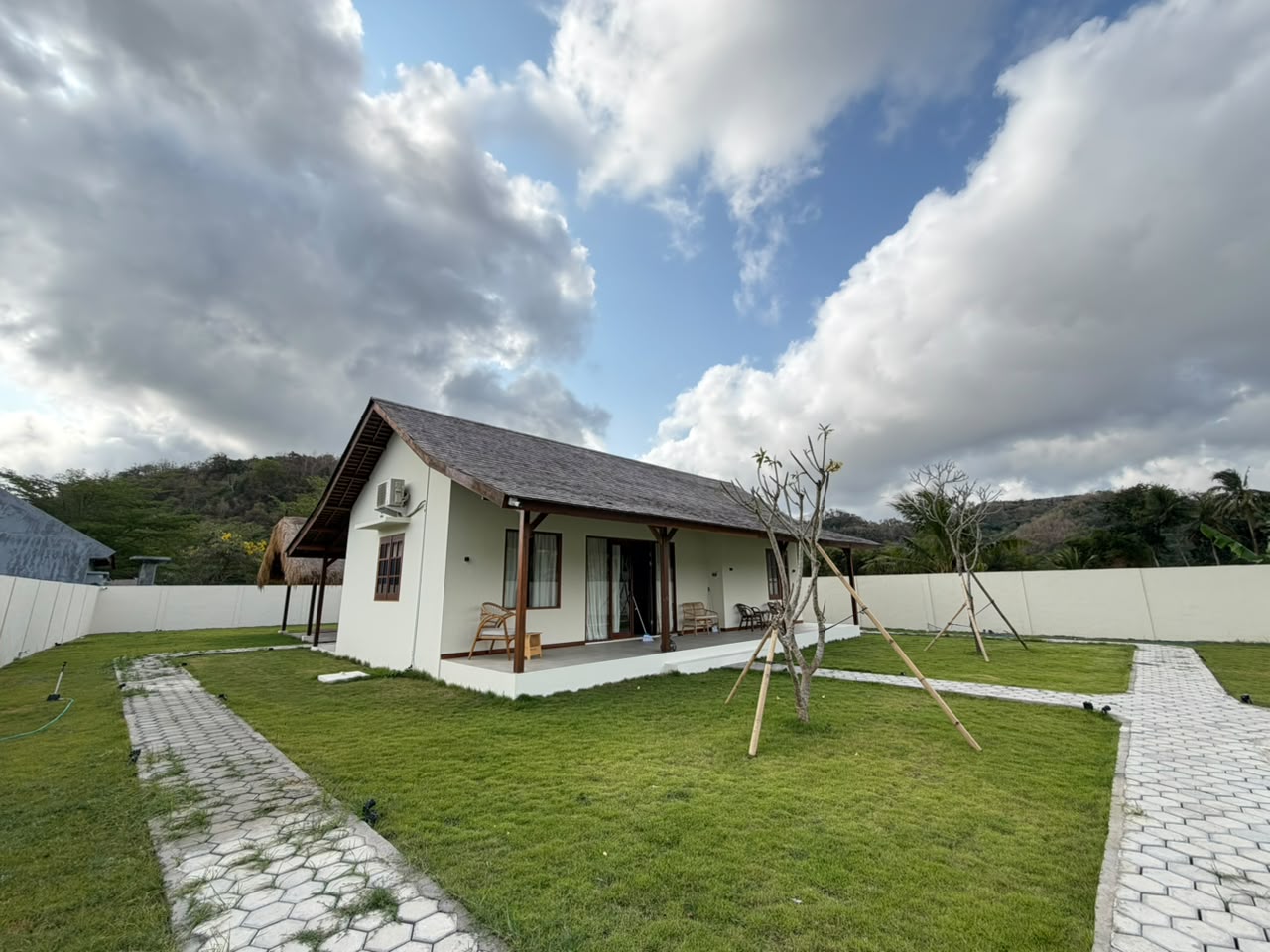 Obra Villa & Cafe